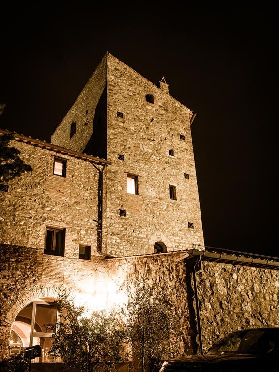 Torre Valbiancara Hostal Montebagnolo Exterior foto